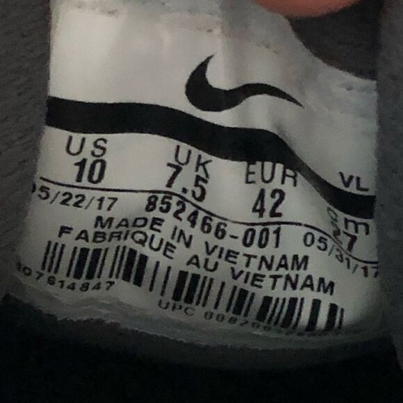 Nike Downshifter 7 womens running shoes lace up sneakers gray white size 10 - Picture 6 of 8